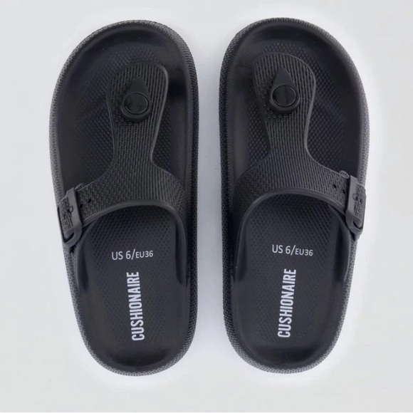 Cushionaire Black Slide Sandals NWT - Picture 2 of 12
